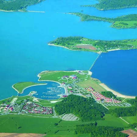Camping Le Clos Du Vieux Moulin Campsite Chatillon-sur-Broue